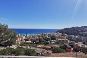 Superbe appartement vue imprenable sur la mer proche Monaco